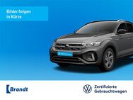 VW T-Roc, 2.0 TDI R-LINE, Jahr 2024 - Bremen