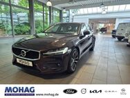 Volvo V60, Momentum Pro B5 Polster Beige H&K °, Jahr 2020 - Recklinghausen