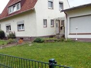 Besonders interessantes großes Einfamilienhaus mit möglicher Hobby- oder Gewerbefläche und Garage! - Höxter