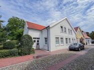 Gemütliche WG ähnliche Wohnung in beliebter und zentraler Lage in Oldenburg - Oldenburg