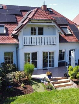 Repräsentatives Wohnen auf über 300 m² Wohnfläche in einer der begehrtesten Lagen von Markkleeberg - Markkleeberg