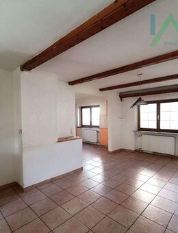 Gut geschnittene Doppelhaushälfte mit 3 Schlafzimmern - Ortenburg