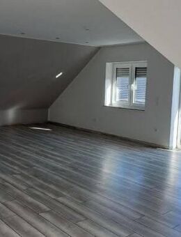 2-Zi-DG-Whg mit Balkon und EBK! Zentrum Kaufungen - Kaufungen