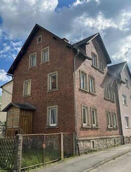 Handwerkerobjekt / Kernsanierungsobjekt mit Entwicklungspotential - Wohnhaus (WF ca. 150 m²) in ruhiger Lage in 95145 Oberkotzau - Oberkotzau