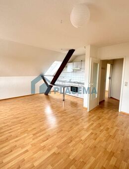 2-Zimmer-Wohnung mit offener Wohnküche, Bad mit Wanne in Renovierung - Parchim