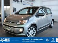 VW up, 1.0 club, Jahr 2015 - Blomberg (Nordrhein-Westfalen)