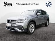 VW Tiguan, 1.5 TSI Allspace Life, Jahr 2022 - Uelzen