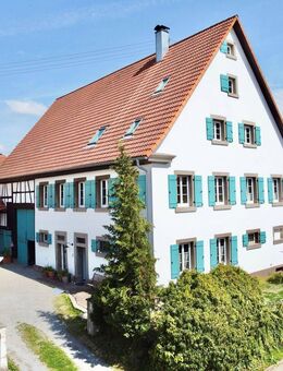 Beeindruckendes Wohnhaus inkl. geräumiger Scheune mit historischem Flair trifft modernen Luxus. - Haigerloch