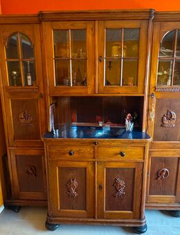 Antiker Schrank von 1935 - Viernheim Zentrum