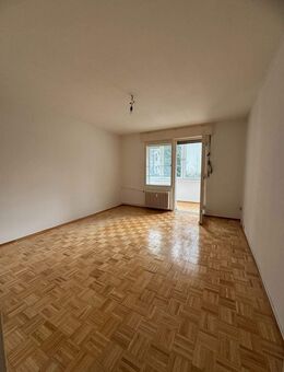 Bezugsfreie 2-Zimmer-Wohnung in Berlin-Schmargendorf - Berlin