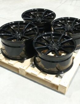 Set-CVR#48 – Japan Racing CVR4 Felgenset - Neuhaus (Inn)
