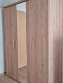 Kleiderschrank und Hochkommode in 89335