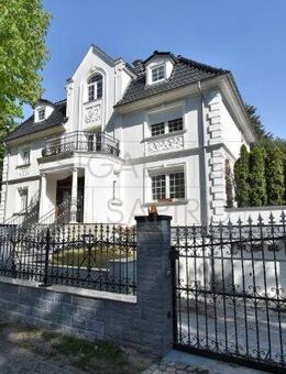 REPRÄSENTATIVES VILLENANWESEN IN TOP-LAGE NAHE ROSENECK - Berlin