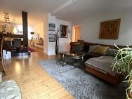 ZU VERKAUFEN: Charmante 2-3-Zimmer-Altbauwohnung im Herzen der Soester Innenstadt mit großer Dachterrasse und Stellplatz - Soest