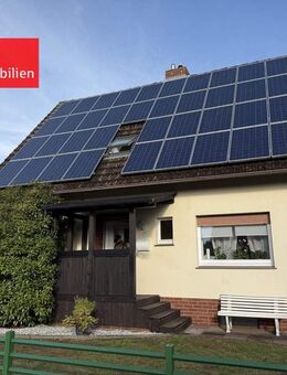 +++Charmantes Zweifamilienhaus mit Photovoltaikanlage+++ - Diepholz