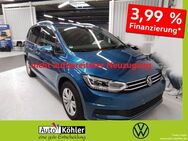 VW Touran, Active TDi DynLi, Jahr 2022 - Mainburg