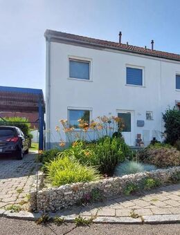 Durchdacht · Familienfreundlich · Solide: Doppelhaushälfte in Preisenberg! - Kumhausen