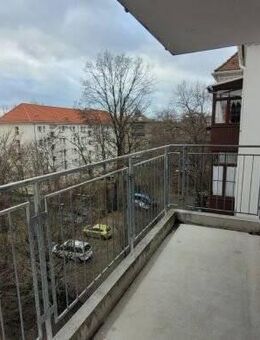 +++2-ZIMMER-WHG+++BELIEBTE SÜDVORSTADT+++BALKON+++PARKETT+++TOP GRUNDRISS+++BEGRÜNTER INNENHOF+++AUFZUG+++TIEFGARAGE+++VERMIETET+++ - Leipzig
