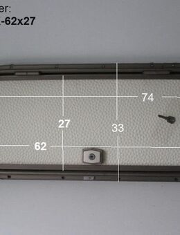 TEC Wohnwagen Staufachklappe ca 74 x 33 bzw 62 x 27 mit Schlüssel mit Rahmen gebr (zB TEC TN5 Weltenbummer BJ 89) gebr. (Stauraumklappe, Serviceklappe) - Schotten Zentrum
