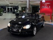 VW Eos 2.0 TDI Individual -NAVIGATION-SHZ-XENON-PDC - Mayen