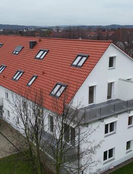 Ideale Eigentumswohnung mit großem Balkon (12 m²), Ankleidebereich und zwei Bädern! - Halberstadt