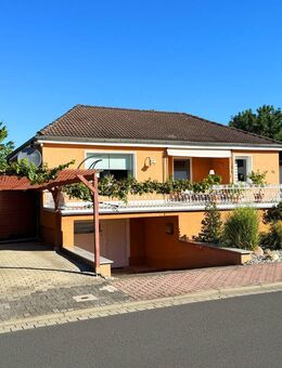 Wohnen und Wohlfühlen: Einfamilienhaus mit Pool, Gästehaus & Sauna in bester Lage von Bitterfeld - Bitterfeld-Wolfen