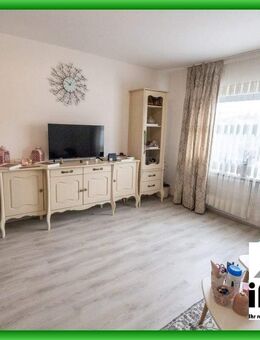 top moderne 2 Zimmer Wohnung mit Balkon in zentraler Lager - Mühlacker