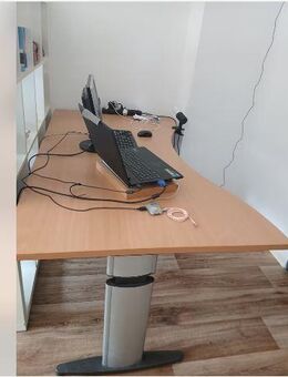 Ergonomischer Schreibtisch/ Bürotisch - Tönisvorst Zentrum