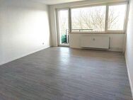 Sehr schöne komplett sanierte 2 Zimmer Wohnung mit Balkon in Gelsenkirchen zu vermieten - Gelsenkirchen