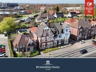 Bauunternehmer und Kapitalanleger aufgepasst! Stadtvilla mit drei Wohneinheiten und sep. Bauplatz in Kanallage! - Emden