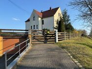 Natur und Weitblick! Charmantes 2- bis 3-Familienhaus mit großem Grundstück - Moritzburg