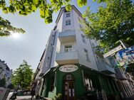 Solides Investment: Große 2-Zimmer-Wohnung mitten in KREUZBERG - Solide Vermietet - jetzt sichern - Berlin