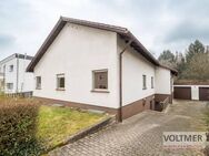 WOHLFÜHLOASE - Einfamilienhaus mit Einliegerwohnung und zwei Garagen in Bexbach! - Bexbach