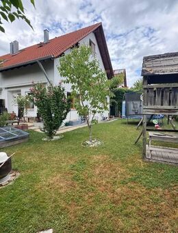 Familiendomizil mit schönem Gartengrundstück in ländlicher Wohnlage von Oberteuringen - Oberteuringen