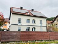 Auerbach - Top Wohnung mit großen Gartenteil, in ruhiger Lage - Auerbach (Oberpfalz)