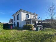 Moderne Stadtvilla mit vielseitiger Ausstattung und Südterrasse - Vechelde