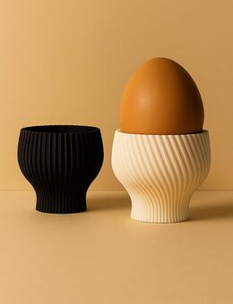 Eierbecher Strip / Spiral in S/M oder L | Mit oder ohne Serviertablett | Einzelstück oder 4er Set | mit Fußballvereinsname | - Moers