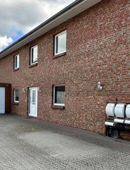 Hochwertige EG-Wohnung (rechts) mit Gartenanteil in Kaltenkirchen - energieeffizient & zentrumsnah - Kaltenkirchen