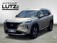 Nissan X-Trail, 1.5 Tekna VC-T e-Power 7 SItzer Sitze, Jahr 2024 - Fürstenfeldbruck