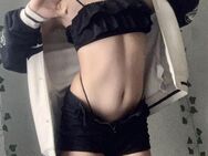 Skinny Femboy 19 sucht erste Erfahrungen - Esslingen (Neckar)