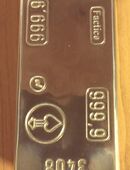 FEUERZEUG IN FORM EINES GOLDBARRENS als Briefbeschwerer in 66292