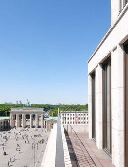 Berliner Prestige-Adresse: Einzigartiges Domizil mit Blick auf das Wahrzeichen der Stadt - Berlin