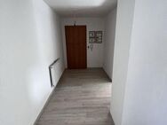 Schöne, frisch renovierte 3,5 Zimmer-Wohnung in Crailsheim - Crailsheim