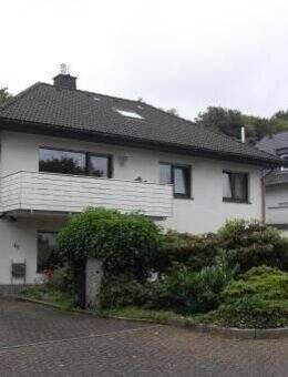 Geräumiges Zweifamilienhaus Nähe Kreishaus! - Lüdenscheid