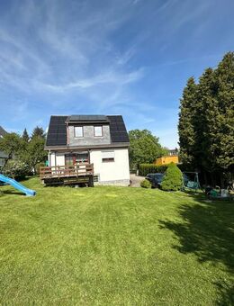 Einfamilienhaus oder Zweifamilienhaus im Grünen mit PV & Wärmepumpe in Beutha, Stollberg - Stollberg (Erzgebirge)