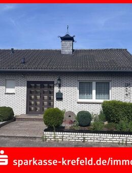 Freistehendes Einfamilienhaus mit Garage - Niederkrüchten