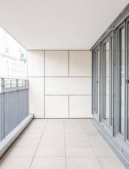 Lichtdurchflutete 3-Zi.-Wohnung mit zwei Balkonen und Stellplatz - exklusiv & komfortabel wohnen - Stuttgart