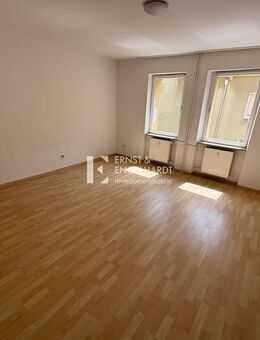 Charmante, helle 2-Zimmer-Wohnung in beliebter Lage zu vermieten - Schweinfurt