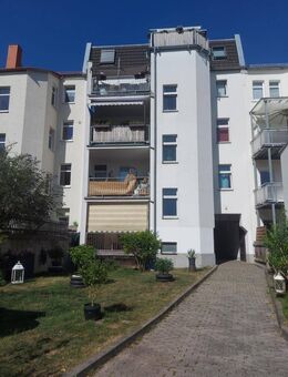 Einbauküche mgl. - Tolle 2-Zi- Whg. mit großem Balkon im HP, Marienstr. - Gera