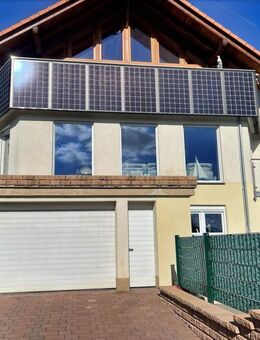 Exklusives Einfamilienhaus in moderner Chalet-Architektur mit Waldblick - Nauendorf